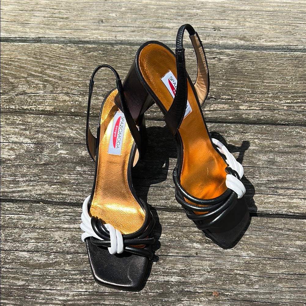 Nwob Spaziomoda Black And White Block Heeled Sling Back Sandals 39/9